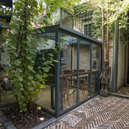 Loft Spazio Panieri Unique Place In Trastevere Daire *